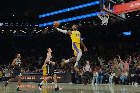 LeBron James refuses to give in in his battle with Father Time. And if you can still do this, why would you?