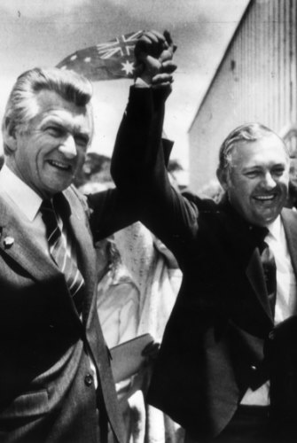 Alan Bond with Bob Hawke.  Celebrating the America's Cup win, 1983.