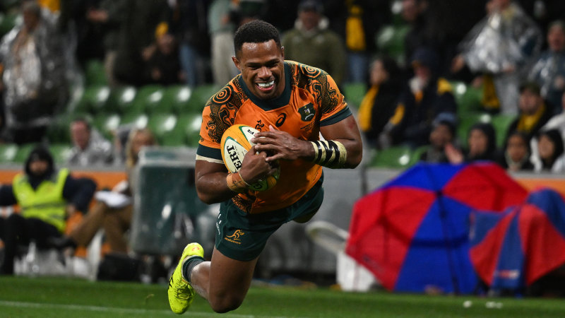 Flying Filipo saves blushes and secures second Wallabies win over Wales