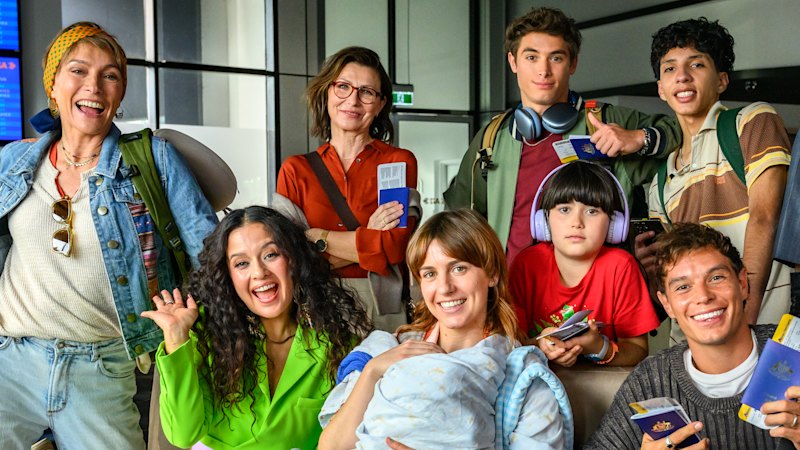 Claudia Karvan kljub odporu do božičnih filmov posnela enega, serija Bump pa praznike obeležuje z južnoameriškim pridihom