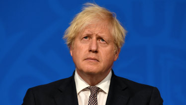 Il primo ministro Boris Johnson annuncia l'eventuale abolizione delle restrizioni.