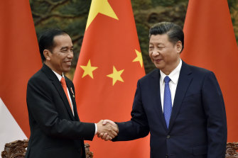 Endonezya Devlet Başkanı Joko Widodo ve Çin Devlet Başkanı Xi Jinping, 2017'de Pekin'de.