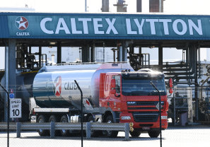 Caltex has brought forward a temporary shutdown of its Lytton refinery for maintenance work as the coronavirus puts pressure on profit margins. 