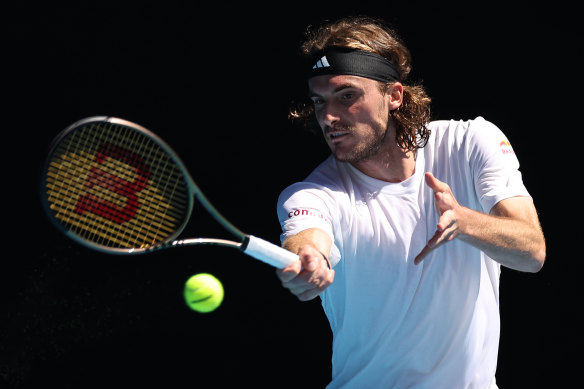 Stefanos Tsitsipas on his way to a straight-sets victory.
