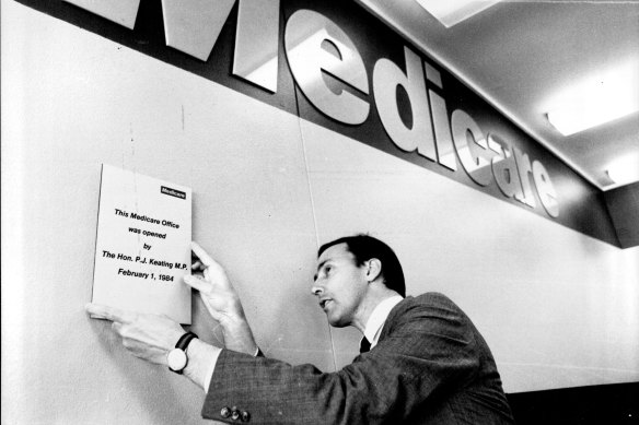 Paul Keating opens a Medicare office in Bankstown in 1984.