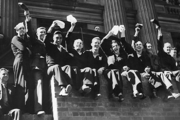 American soldiers and sailors stationed in Melbourne during World War II.