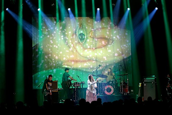 Dry Cleaning on the stage.