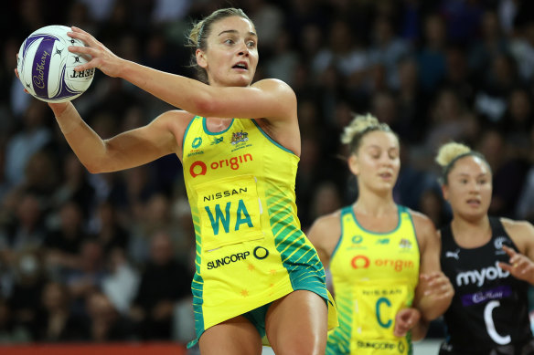 Australian Diamonds captain Liz Watson.