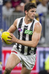 Surgery: Scott Pendlebury.