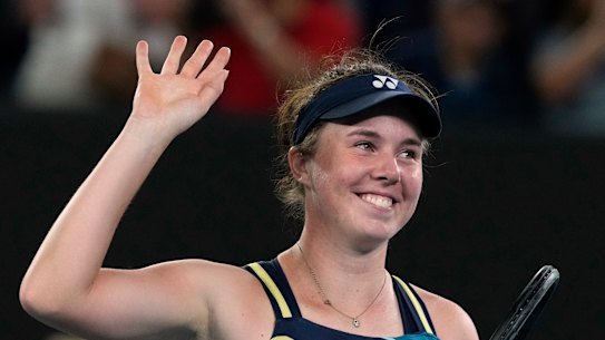 Linda Moskova of the Czech Republic defeated world No.1 Iga Swiatek in three sets on Saturday night.