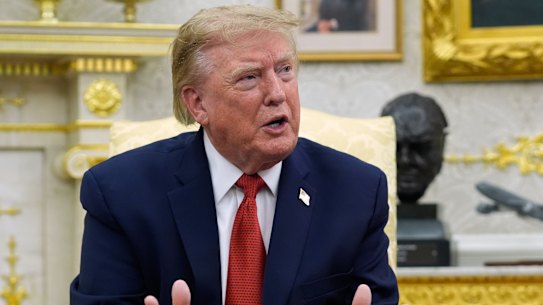 Donald Trump nello Studio Ovale lunedì. Ha affermato che l’Iran non era disposto a concludere il tipo di accordo che lui riteneva accettabile.