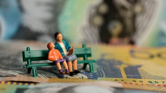 Older and wealthier households are more likely to save and invest.