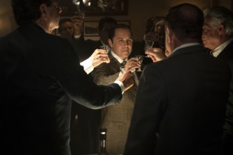 Giovanni Ribisi as mob boss Joe Colombo in The Offer.