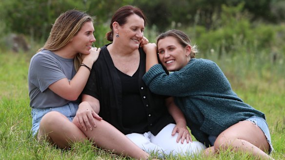 Rhonda Murray with her daughters Annie and Cassie. 