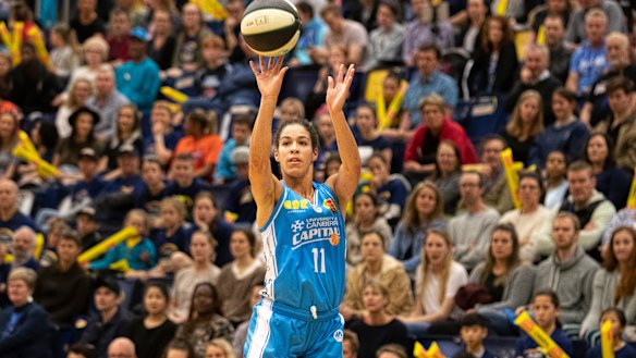Kia Nurse scored 26 points in her WNBL debut on Friday.