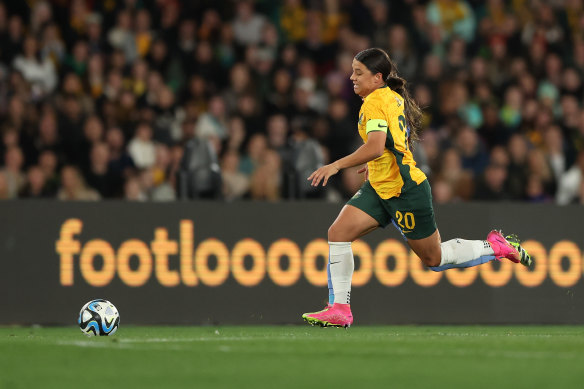 The mercurial Sam Kerr in action against France on Friday.