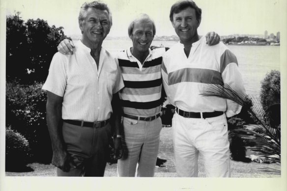 Bob Hawke and tourism minister John Brown with Paul Hogan during the era of the “throw another shrimp on the barbie” campaign in 1984.