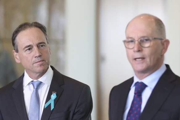 Health Minister Greg Hunt and Chief Medical Officer Paul Kelly.