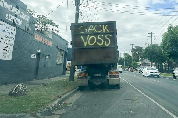 Dissent with Carlton coach Michael Voss was writ large in Preston on Monday.