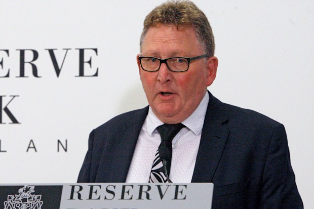 RBNZ ends bond-buying, possible rate rise this year