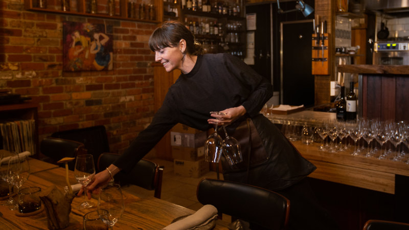 This restaurant is smaller than some families’ dining rooms. Exclusive, yes. Elitist, no.