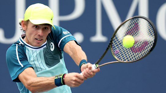 Alex de Minaur has made the last 32 in New York for the fifth time.