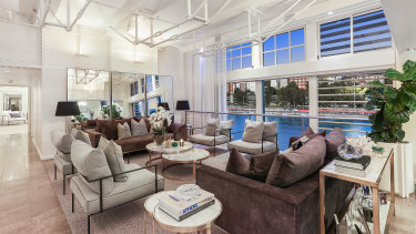 The Finger Wharf apartment sold for $11.7 million after a major renovation.