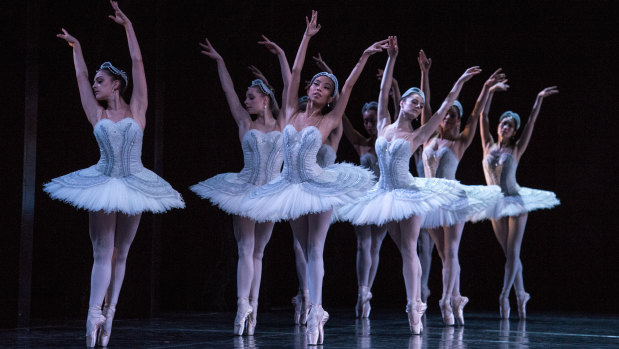 The Australian Ballet's 2016 production of Swan Lake.