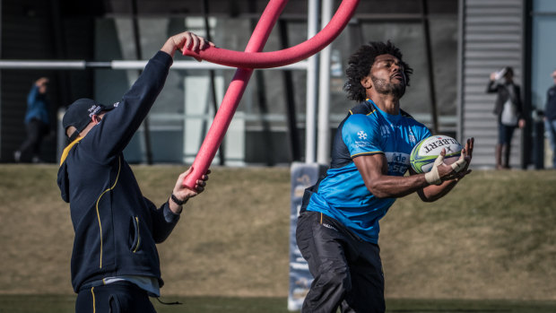 The Brumbies tried some different tactics at training to prepare for an aerial attack against the Waratahs.