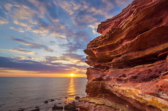 Sunset at Gantheaume Point, Broome.