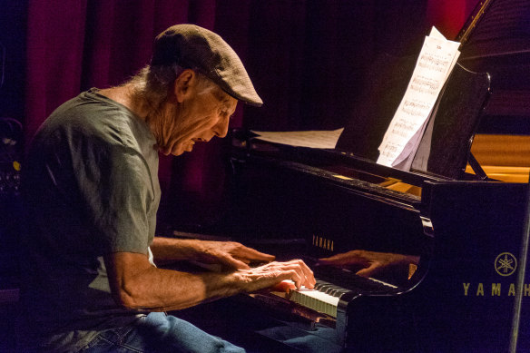 Mike Nock performs at The Jazzlab on May 28, 2023.