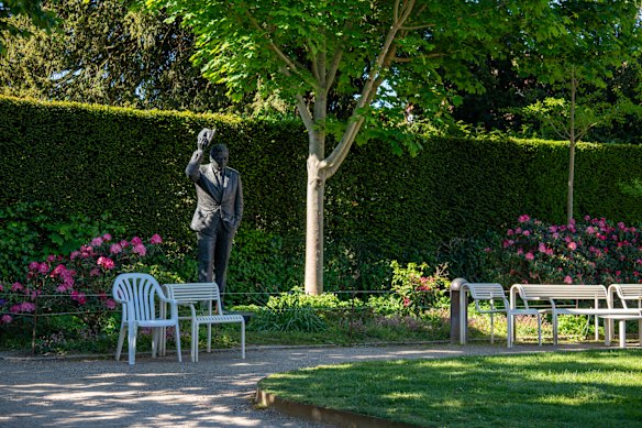 Find a park where locals hang out and while away some time people-watching.