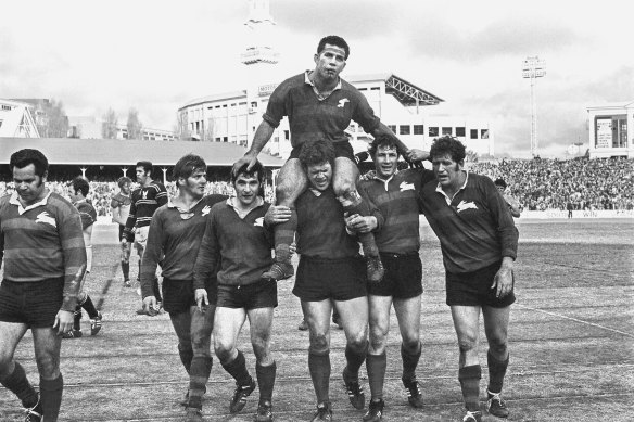 John Sattler is chaired off the SCG after the Rabbitohs won the 1970 grand final.