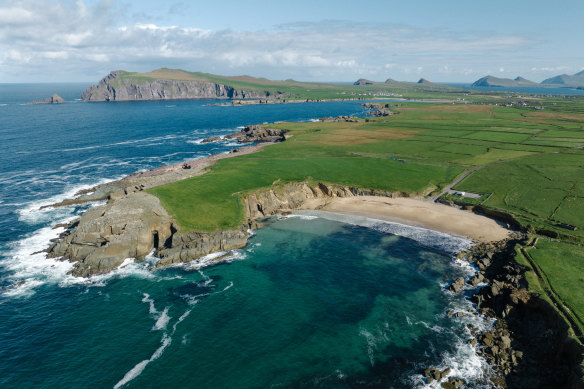 Dingle Peninsula, typical of the island’s verdant landscapes.