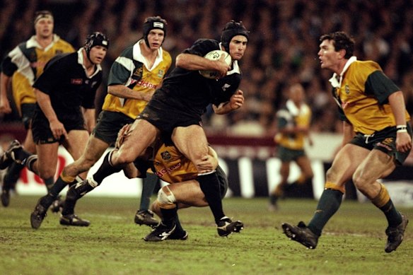 Scott McLeod on the charge against the Wallabies at the MCG in 1998.