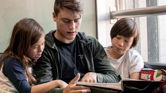 'Vague, indiscriminate, frustrating': Families and au pairs risk breaking the law