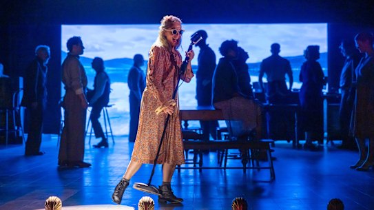 Lisa McCune sets the standard the cast needs to lift to.