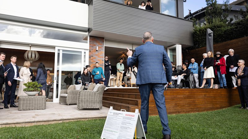 Young family pays $6.55 million to upsize to home in Roseville