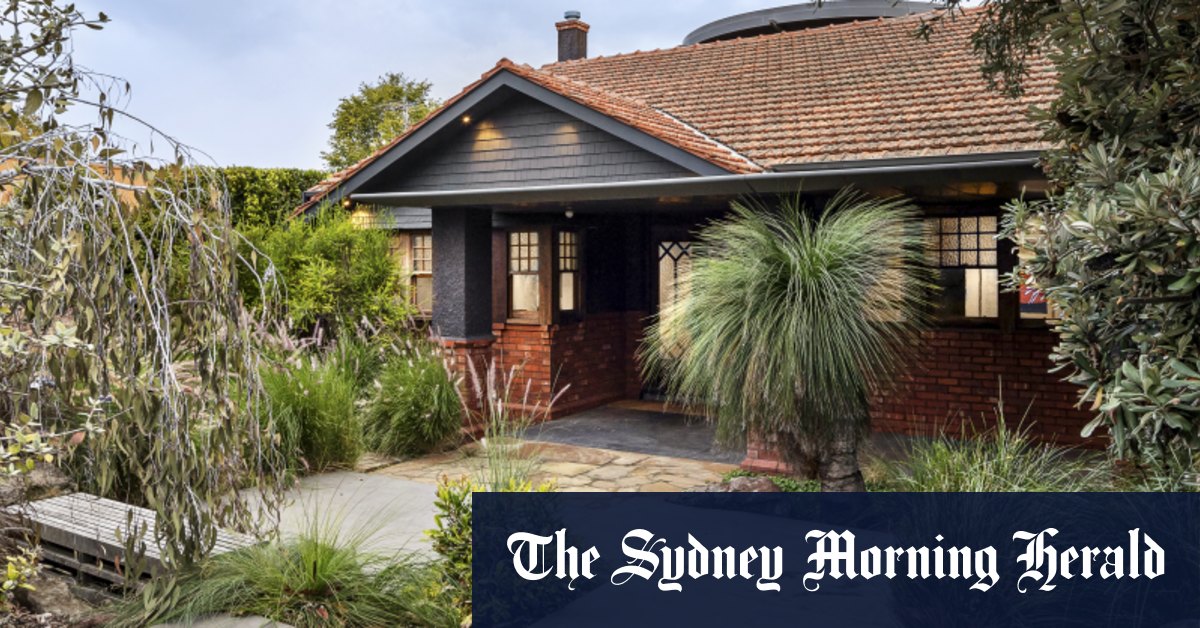 Melbourne house prices 10 million Hawthorn home hides modern renovation