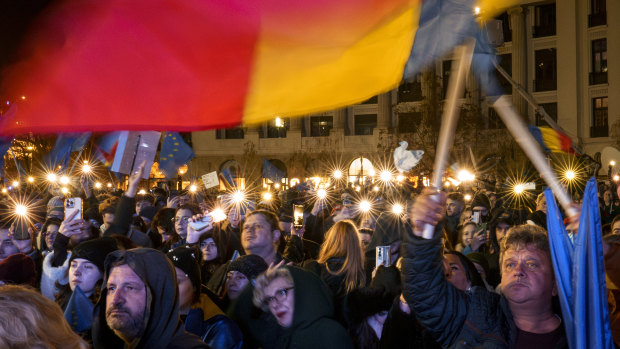 Romanian vote annulled after declassified documents showed Russian meddling