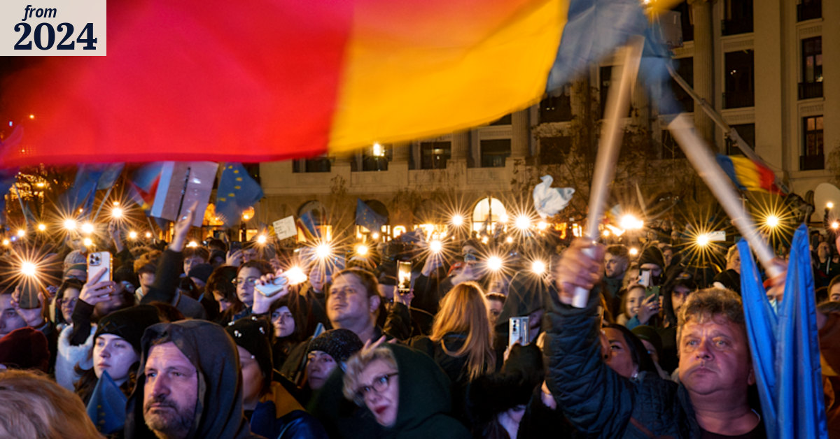 Romanian vote annulled after declassified documents showed Russian meddling