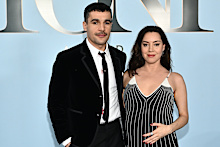 Weeks after surprising fans with their pregnancy news, Christopher Abbott and Aubrey Plaza have hit another milestone: their red carpet couple debut! The actors are at the Tonys in complementary black and white outfits.