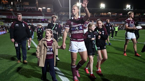 Manly fans have farewelled long-serving skipper Daly Cherry-Evans.