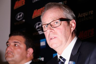 Carlton CEO Steven Trigg (foreground) and president Mark LoGiudice speak to the media in 2015. 