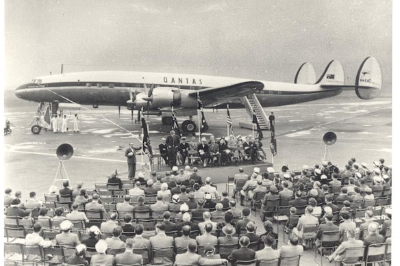 Qantas launching Pacific services in 1954. They’re now back flying non-stop from Melbourne to Honolulu.