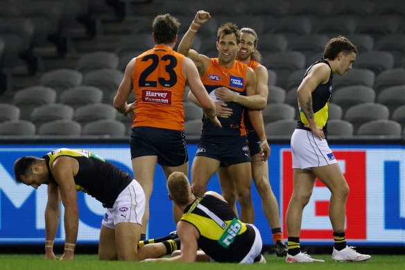 A snap from Matt de Boer inflicted more pain on the Tigers.