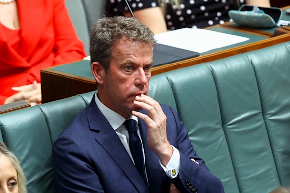 Victorian MP Dan Tehan is the latest to abandon the shadow frontbench.
