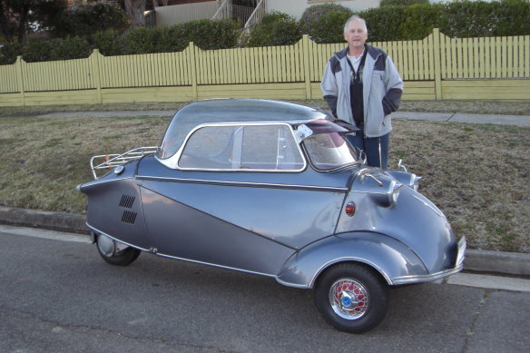 Fred Diwell with the Messerschmitt before it was repainted in Parramatta Park.
