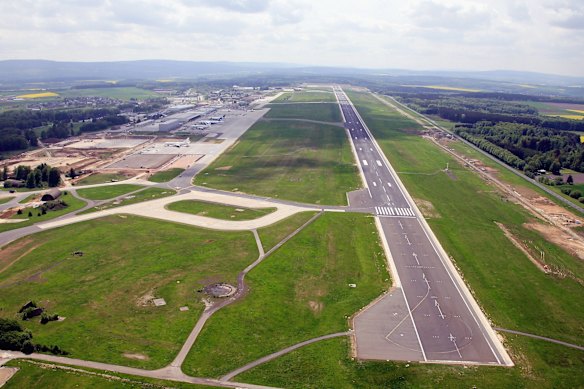 Frankfurt-Hahn Airport is more than 120 kilometres away from Frankfurt. Airlines lobbied to have “Frankfurt” added to its name.