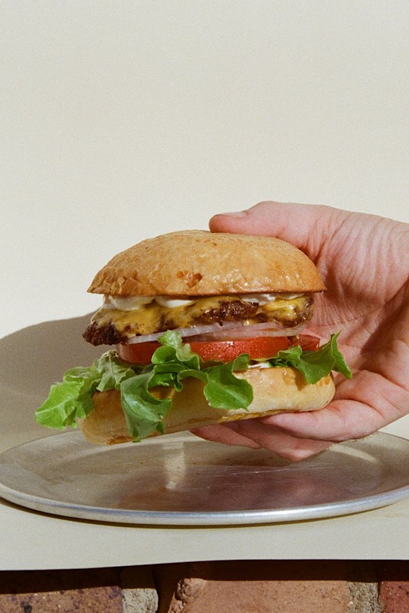 Cheeseburger. 